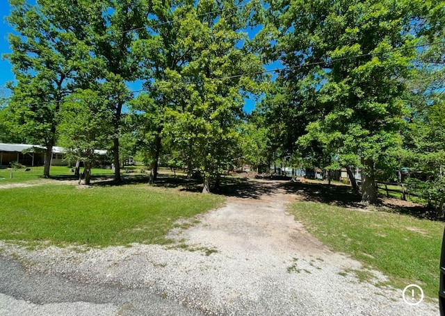 Listing photo 3 for 100AND102 N Lakeside Dr, Huntsville TX 77320