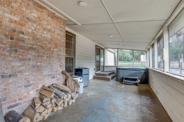 view of unfurnished sunroom