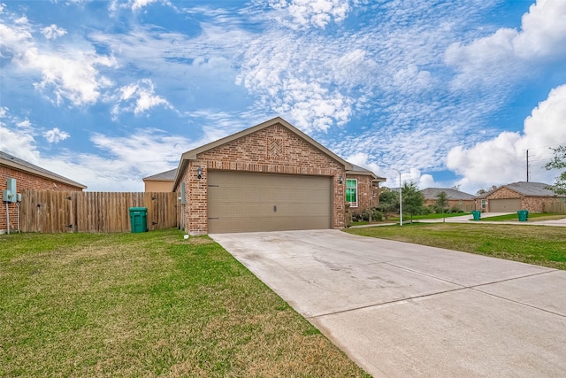 view of front of home with a front lawn