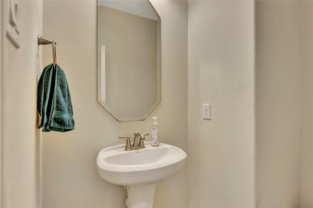 bathroom with sink