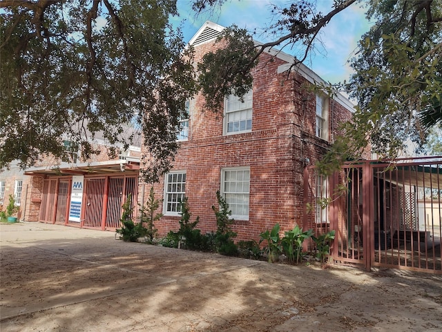 view of front of home