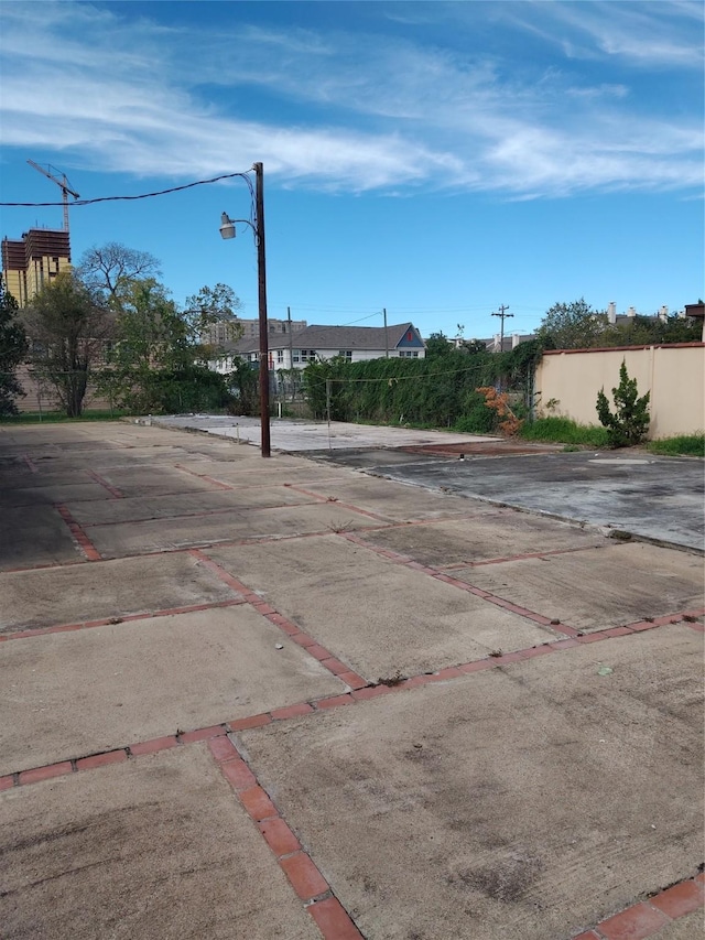 2011 Binz St Unit 8, Houston, TX 77004 - view of patio / terrace