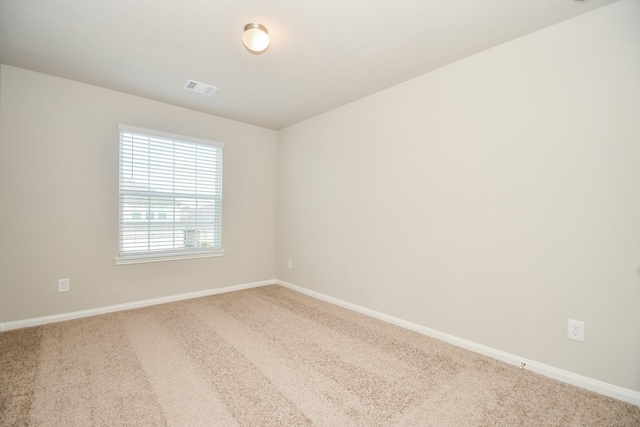 empty room featuring carpet