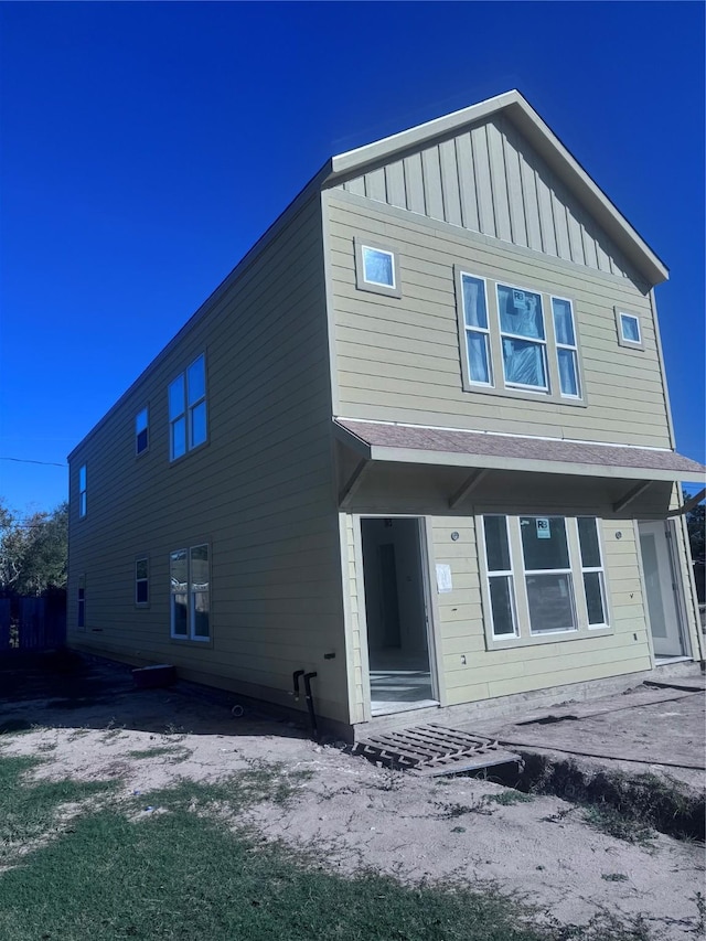 view of rear view of house