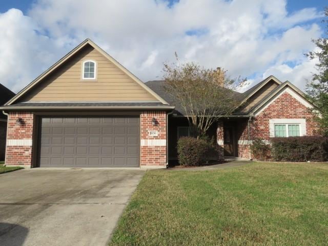 9256 N Sage, Beaumont TX, 77713, 3 bedrooms, 2 baths house for sale