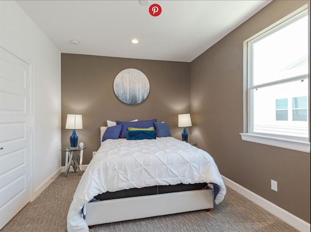 bedroom with carpet flooring