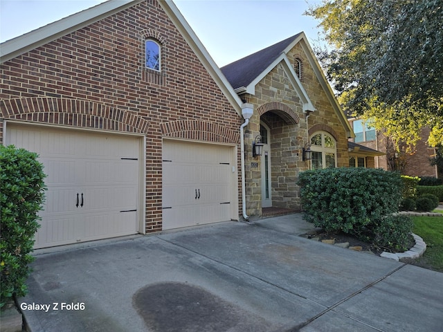 view of front of home featuring a garage