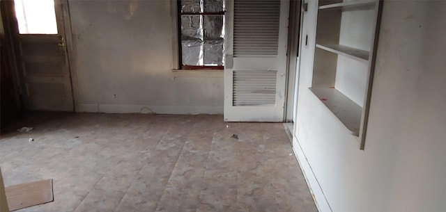 1370 Plum St, Beaumont, TX 77703 - unfurnished room with baseboards