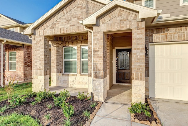 property entrance featuring a garage