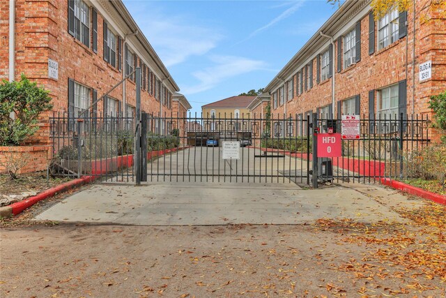 2824 Briarhurst Dr Unit 12, Houston, TX 77057 - photo 26