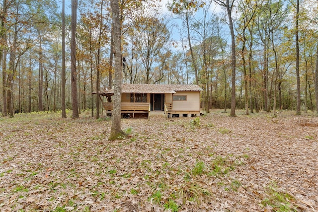 view of front of property