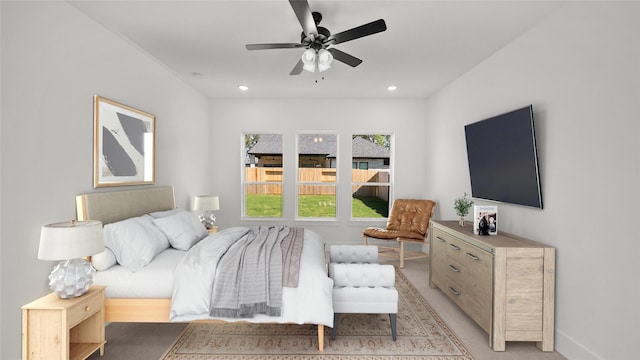 bedroom with ceiling fan