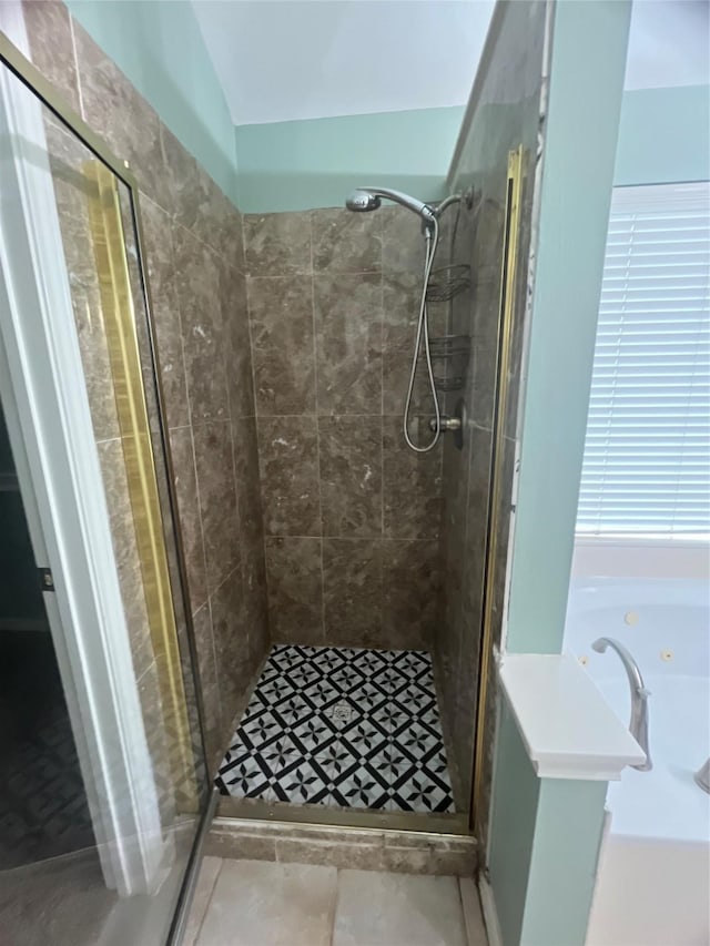 bathroom with separate shower and tub and lofted ceiling