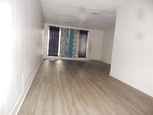 empty room featuring light hardwood / wood-style floors