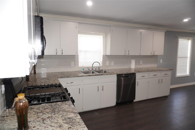 kitchen with sink, dark hardwood / wood-style flooring, backsplash, black appliances, and ornamental molding