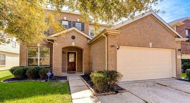 view of front facade with a garage