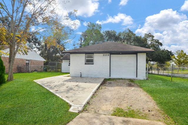 exterior space with a lawn