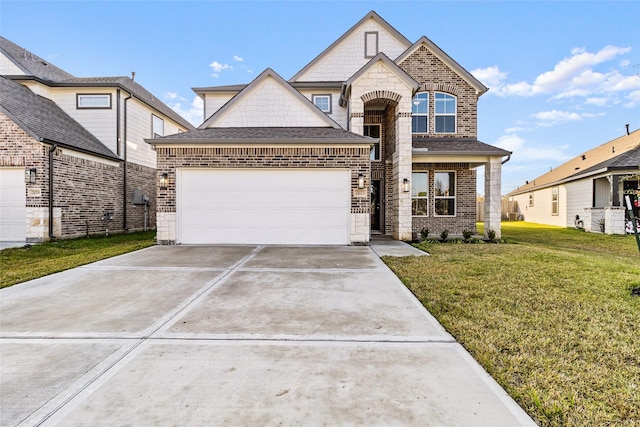 view of front of home featuring a front lawn