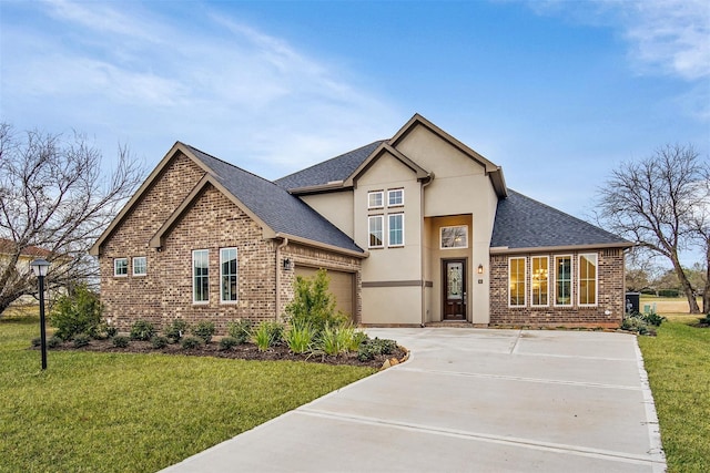 view of front of property with a front lawn