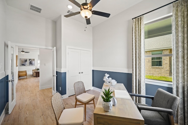 sitting room with light hardwood / wood-style flooring