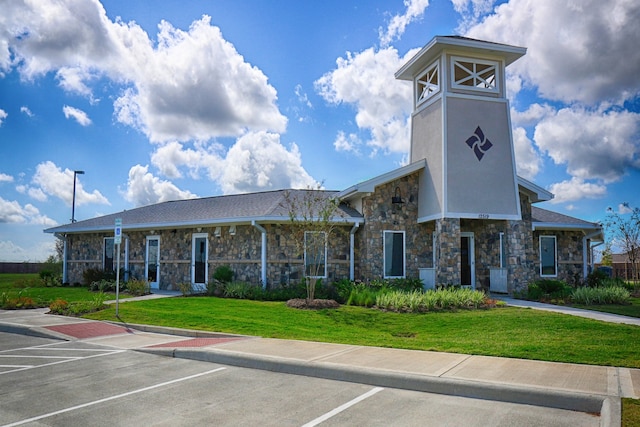 view of building exterior