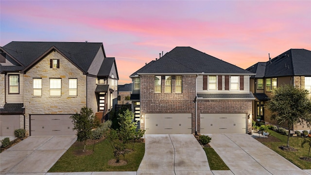 view of front of house featuring a garage