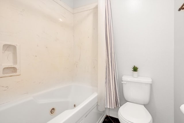 full bath with shower / bath combo and toilet