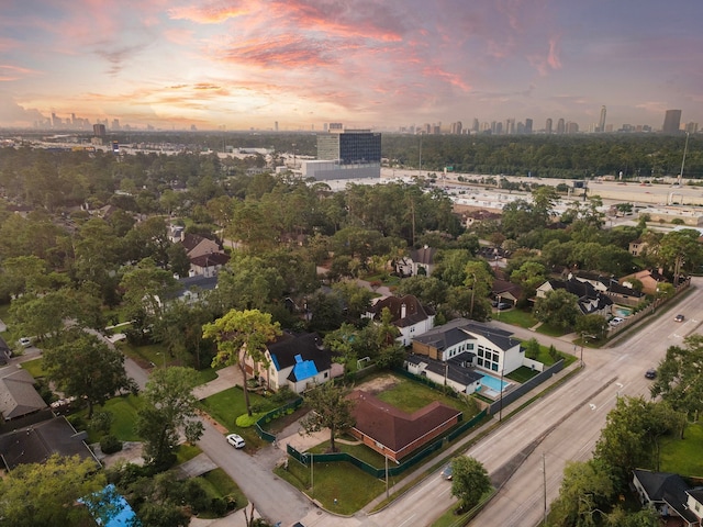 view of aerial view at dusk