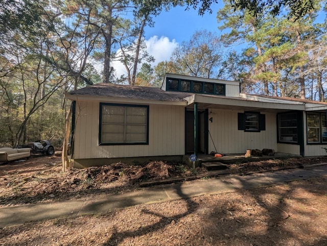 view of front of house