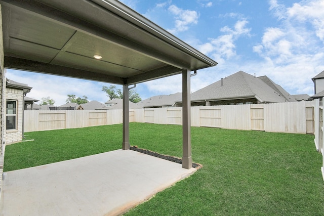 view of yard with a patio area