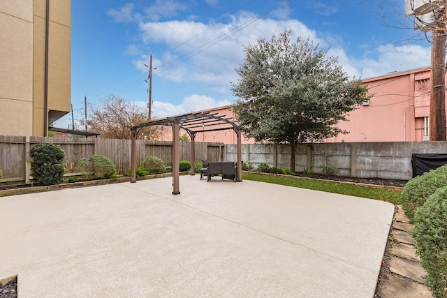 view of patio featuring a pergola