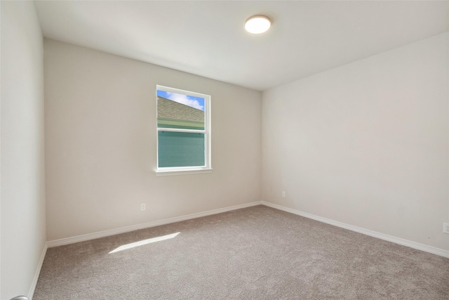 347 Bay Oaks St, La Porte, TX 77571 - unfurnished room featuring carpet floors and baseboards