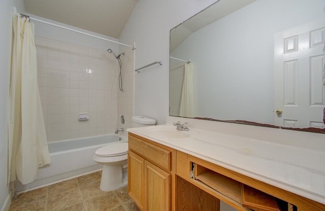 full bathroom featuring vanity, toilet, and shower / bath combo with shower curtain