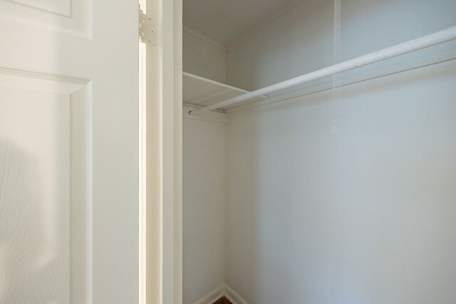 1202 14th Ave N, Texas City, TX 77590 - view of closet