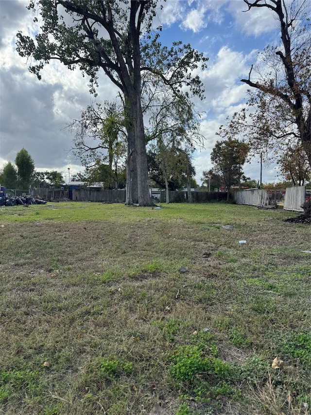 8605 Airline Dr, Houston, TX 77037