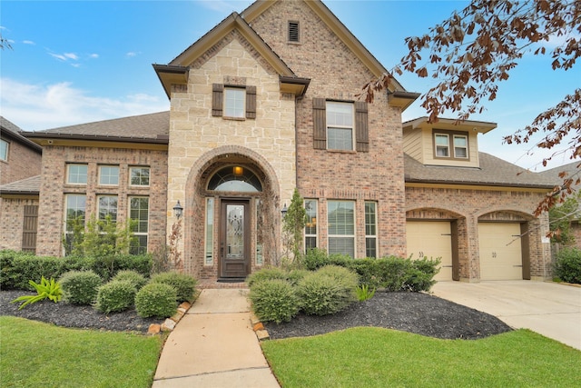 view of front of house featuring a garage