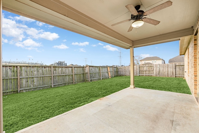 view of patio with ceiling fan