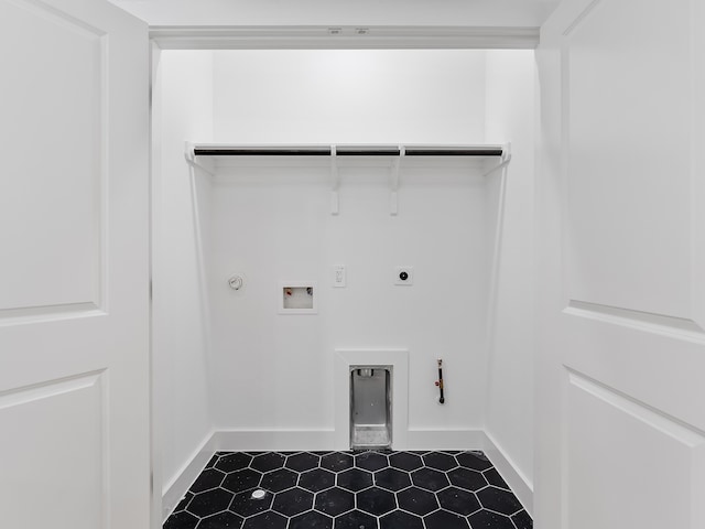 laundry room featuring electric dryer hookup, hookup for a gas dryer, and washer hookup