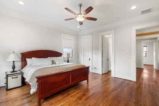 1148 Nicholson St, Houston, TX 77008 - bedroom featuring ornamental molding and wood finished floors