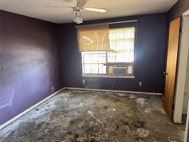 empty room featuring ceiling fan and a healthy amount of sunlight