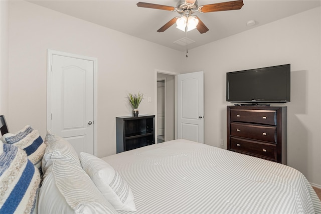 bedroom featuring ceiling fan