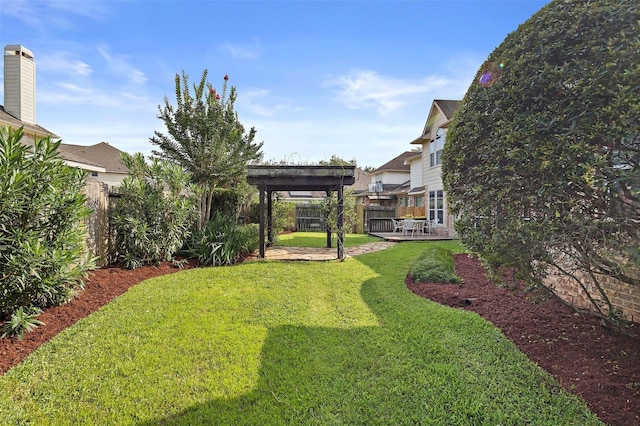 view of yard with a patio area