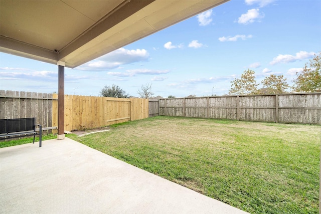 view of yard with a patio area