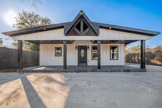 modern farmhouse with covered porch