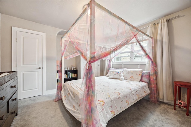 bedroom featuring carpet floors