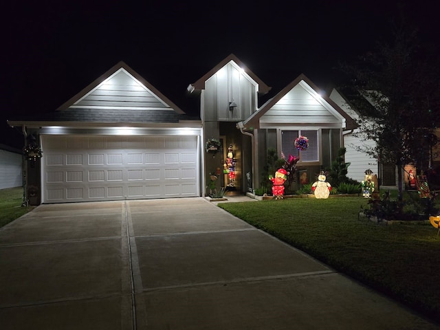 single story home featuring a yard