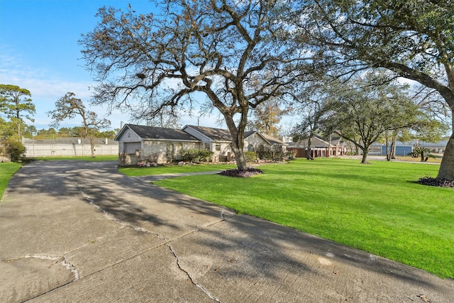 view of front of house with a front yard