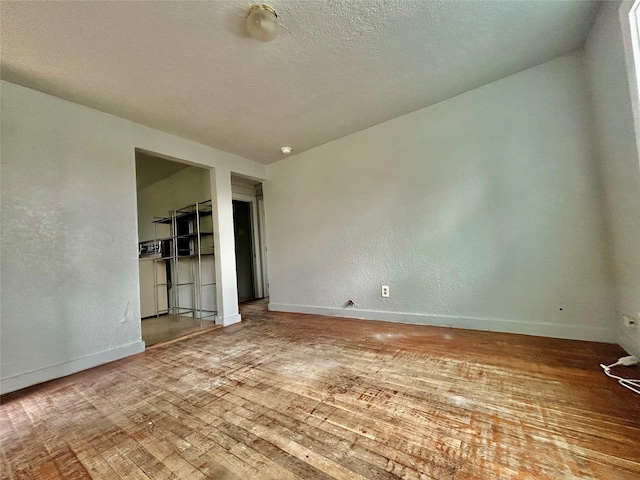 124 W Bernard St, Clute, TX 77531 - photo 25