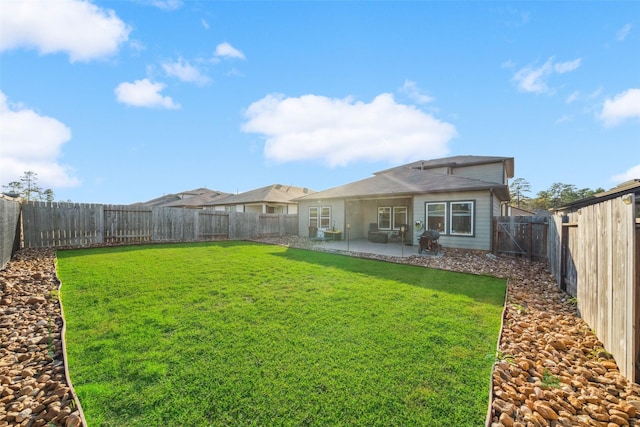 view of yard with a patio