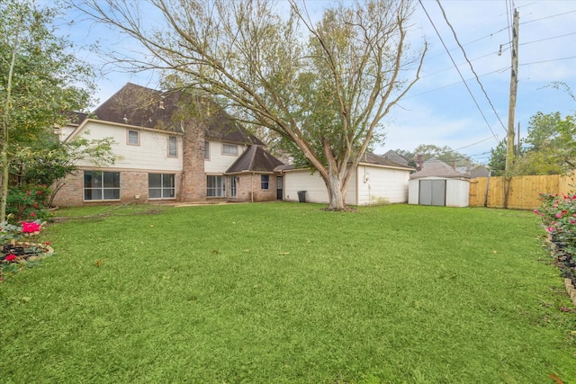 view of yard with a shed